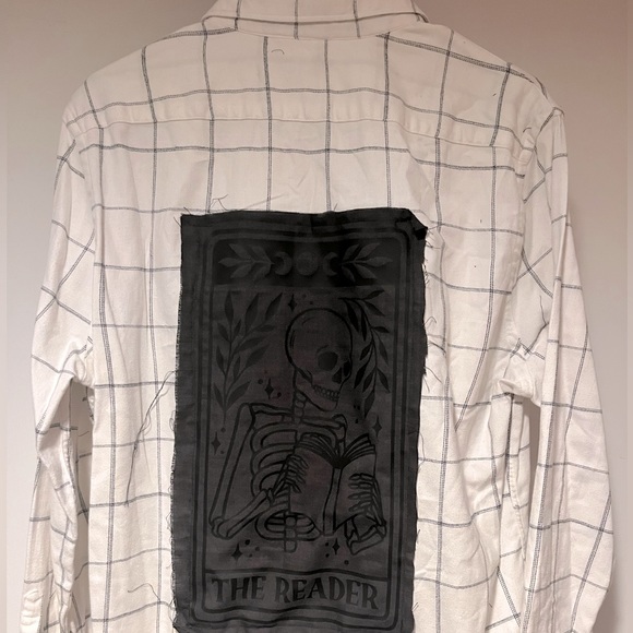 Flannel with hand-made patch - Picture 2 of 5